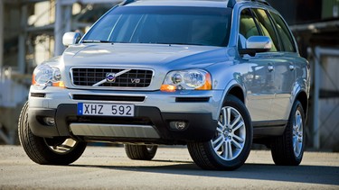 10_volvo_xc90_v8_00100.jpg