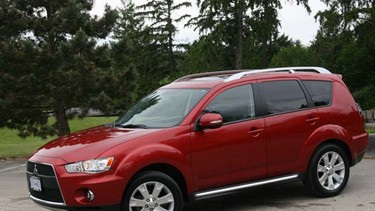 BMC - Mitsubishi Outlander - front 1.JPG