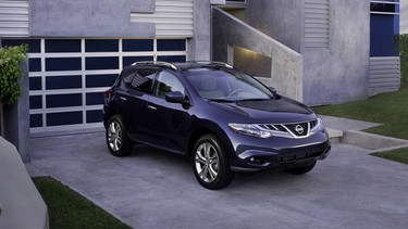 10_nissan_shows_2011_murano_000000.jpg