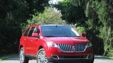 2011 Lincoln MKX.