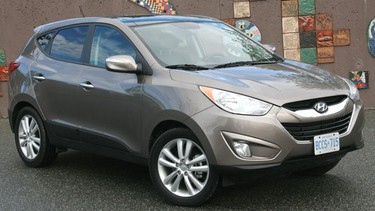 2010 Hyundai Tucson Limited.