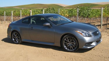 2011 Infiniti IPL G Coupe.