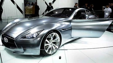 Infiniti Essence concept