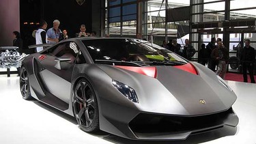 40 reasons to be a Lambo-holic...