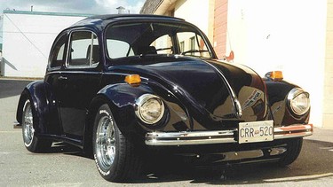 The beautifully restored Volkswagen beetle with a Cadillac V8 engine was named Thunder Bug by builder Bodo Reichert.