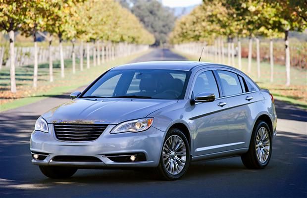 Road Test: 2011 Chrysler 200 Ltd 