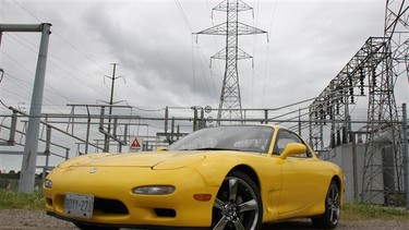 1993 Mazda RX-7.