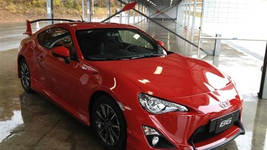 The 2013 Scion FR-S (known in Japan as the Toyota 86) is a rear-wheel drive sports coupe that comes to Canada in the spring.