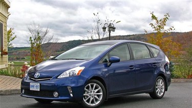 2012 Toyota Prius v.