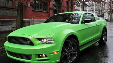 2013 Ford Mustang.
