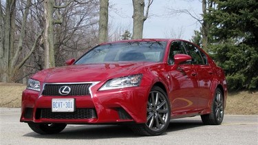 2013 Lexus GS.