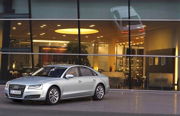 First Drive: 2013 Audi A8 Hybrid | Driving