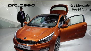 The new KIA Pro_cee'd three-door hatchback was on unveiled during the press day at the Paris Auto Show.