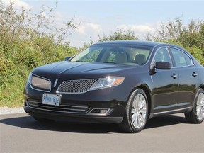 2013 Lincoln MKS.