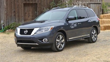 2013 Nissan Pathfinder.