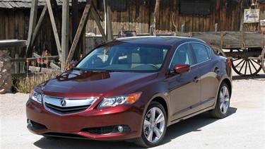 2013 Acura ILX