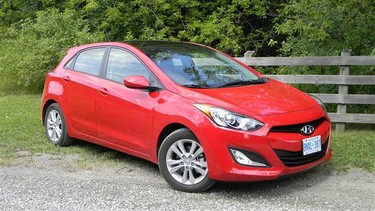 2013 Hyundai Elantra GT GLS.