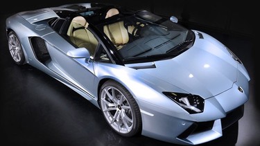 2013 Lamborghini Aventador LP700-4 Roadster.