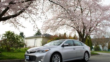 2013 Toyota Avalon.