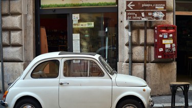 Original Fiat 500 in Rome