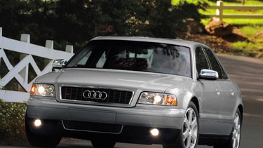 2002 Audi S8
