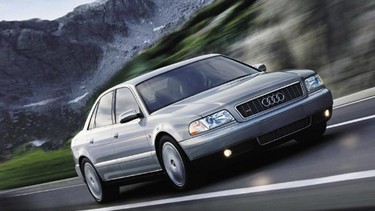 2001 Audi S8