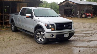 2013 Ford F-150 FX4 Crewcab 4x4.