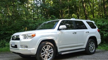 2013 Toyota 4Runner front