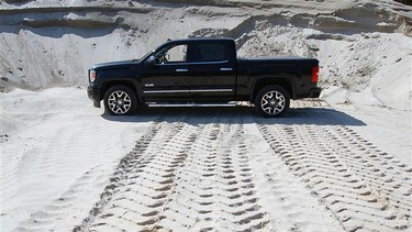 2014 GMC Sierra SLT.