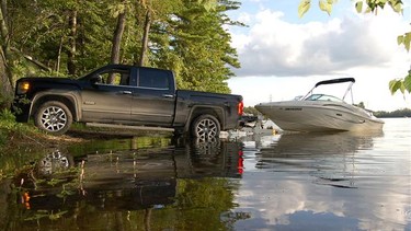 2014 GMC Sierra SLT 1500 4WD Crewcab.