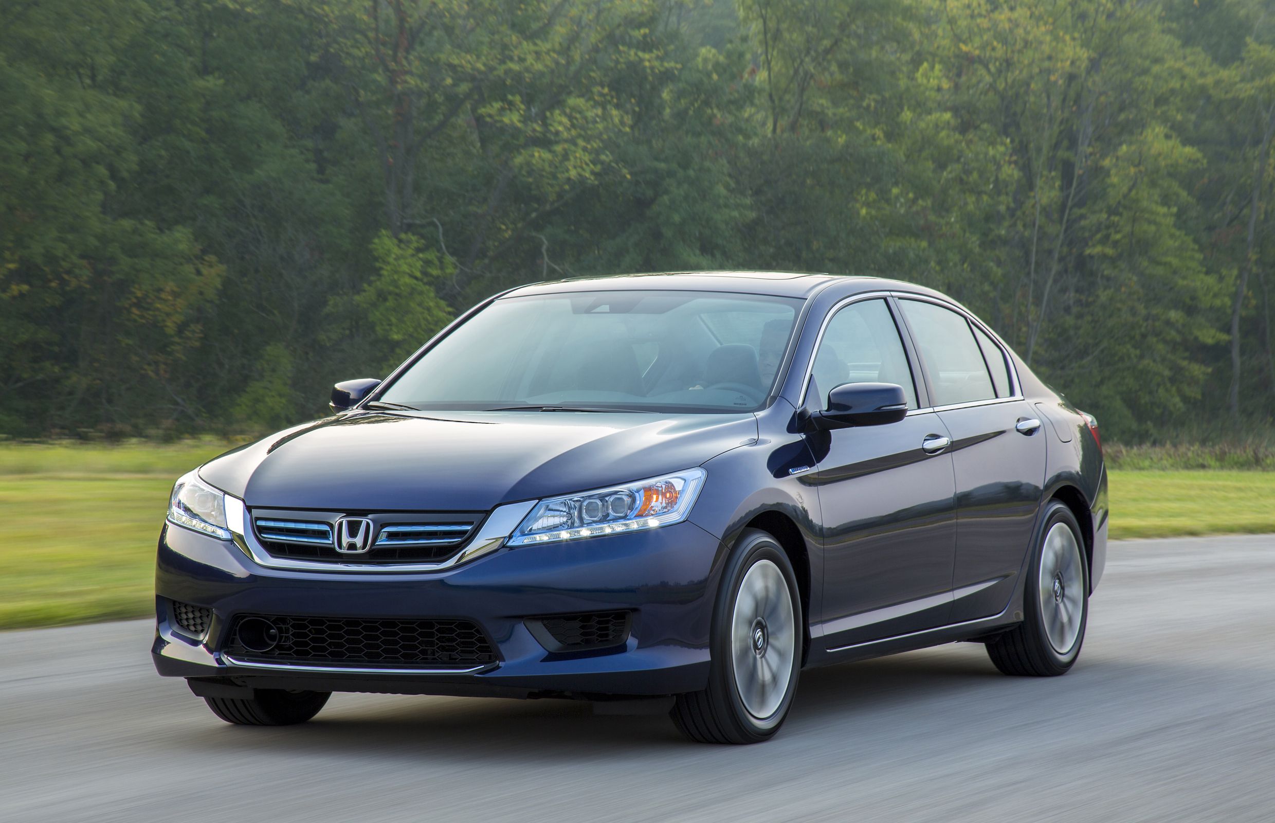 Honda Accord Hybrid wins 2014 Canadian Green Car of the Year award ...