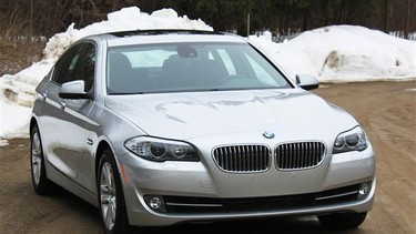 2012 BMW ActiveHybrid5 front