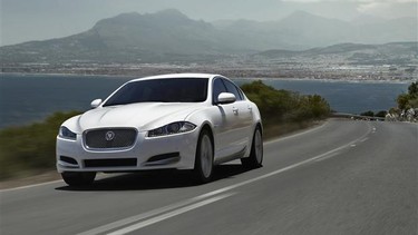 2013 Jaguar XF 3.0 AWD.