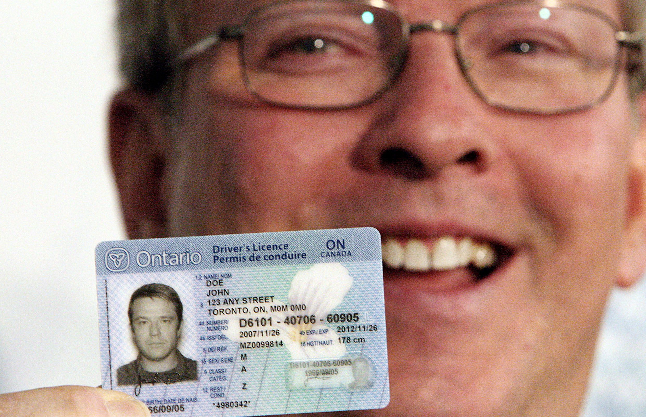 Ontario First To Allow Online Driver S Licence Renewal Driving   Pjt License 1 