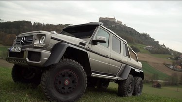 Because four wheels are inferior in every conceivable way, may we present to you the Mercedes-Benz G63 AMG 6x6.