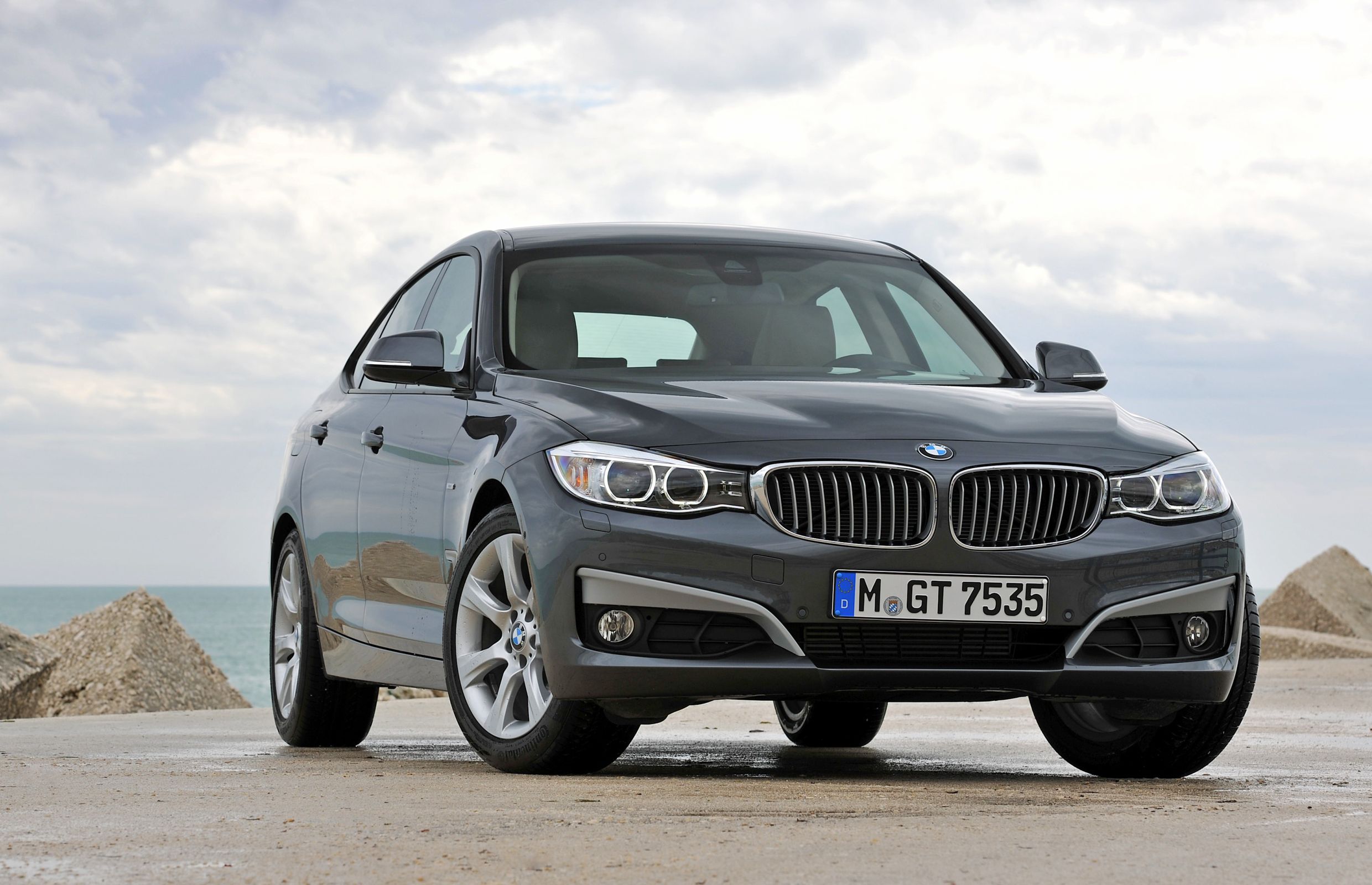 2014 bmw 3 series sedan