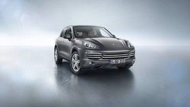 The Platinum Edition brings a handful of standard features to the Cayenne V6 and diesel models.