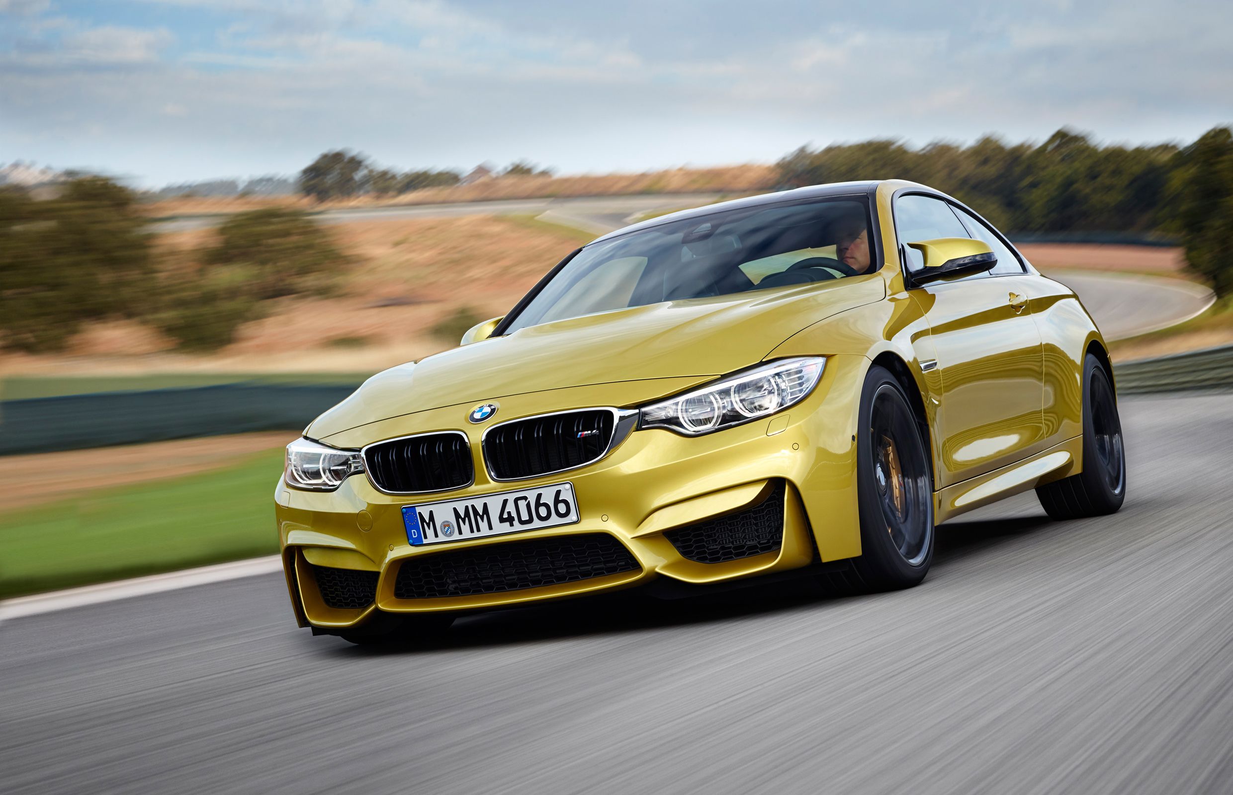 Official reveal: 2015 BMW M3 Sedan and M4 Coupe