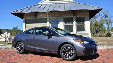 While the Honda Civic saw a full refresh in 2013, this year’s revolution centres around the automaker’s HondaLink user interface system.