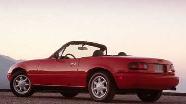 Whether you're shopping for a Mazda MX-5 Miata, or any other convertible, there are things you should look out for.