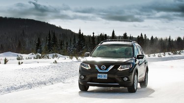 The 2015 Nissan Rogue gets put through its paces on the snowy and icy Mecaglisse circuit as well as the Laurentian mountains.