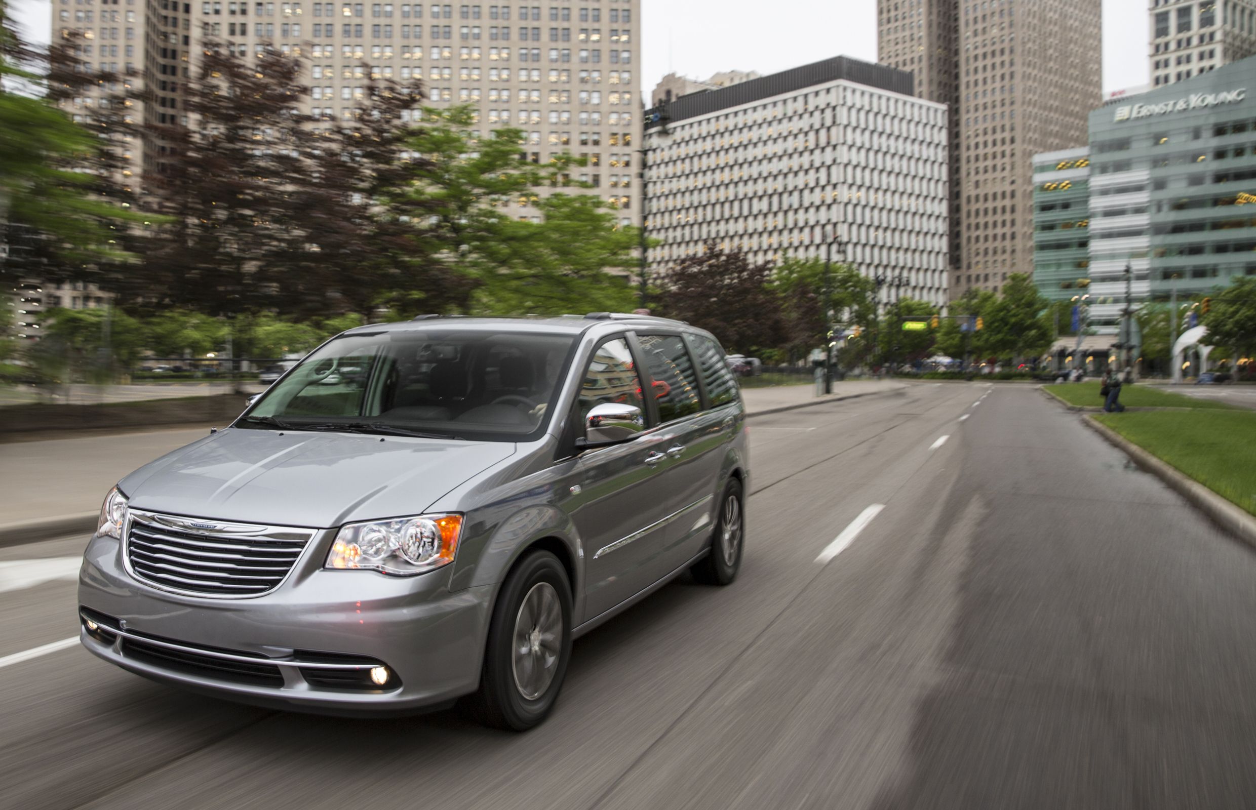 Chrysler's next Town and Country minivan will be a hybrid Driving