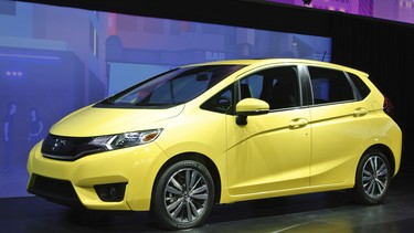 The 2015 Honda Fit features a new look up front and more horses under the hood.