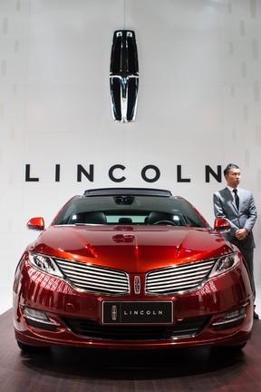 Amid fanfare, Lincoln brand launches in China