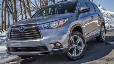 The 2014 Toyota Highlander has a more masculine appearance.