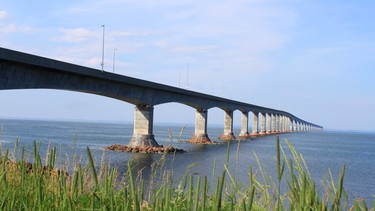 The Confederation Bridge connects New Brunswick to Prince Edward Island.