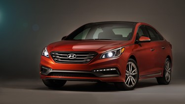The 2015 Hyundai Sonata is poised to become the first non-luxury car in North America to receive Apple's new CarPlay infotainment system by the end of the year