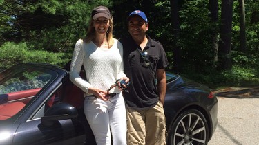 It didn't take long for Lorraine's Twitter call-out for a Porsche road-trip buddy to be answered. Jay Kana was the lucky Twitter follower to get to partake in an open-roof adventure in the 2014 Porsche 911 Targa S.