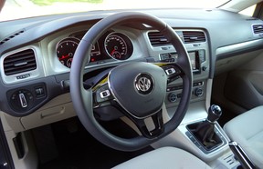 2015 Volkswagen Golf 5-Door 1.8 TSI Comfortline