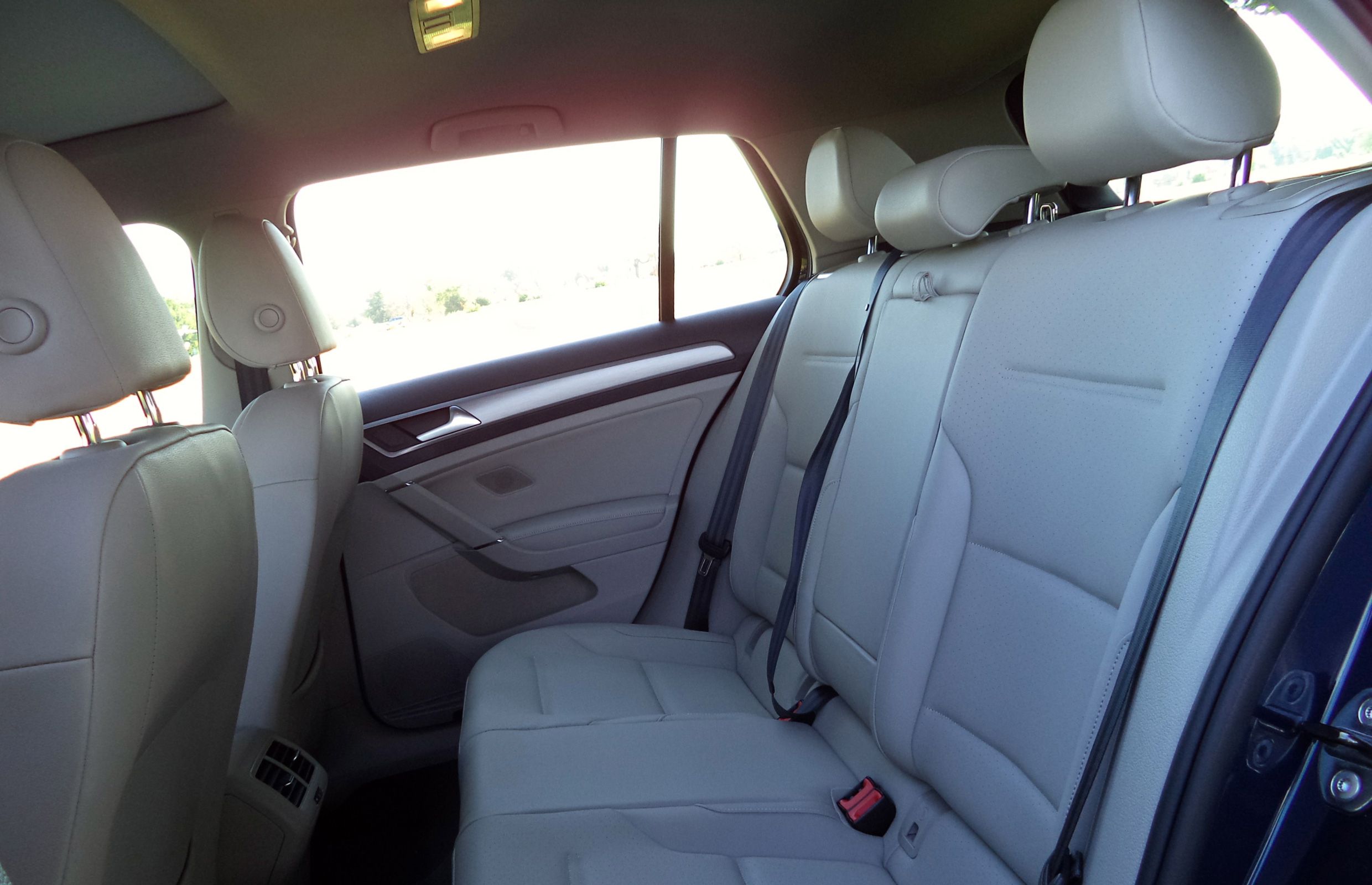 2015 Volkswagen Golf 5-Door 1.8 TSI Comfortline